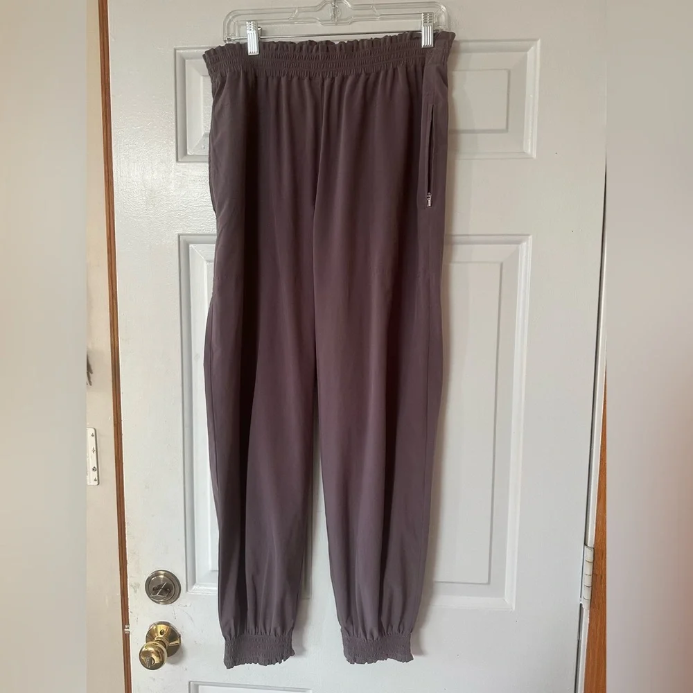 Athleta savannah lightweight